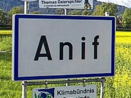 anif's profile photo anif's profile photo