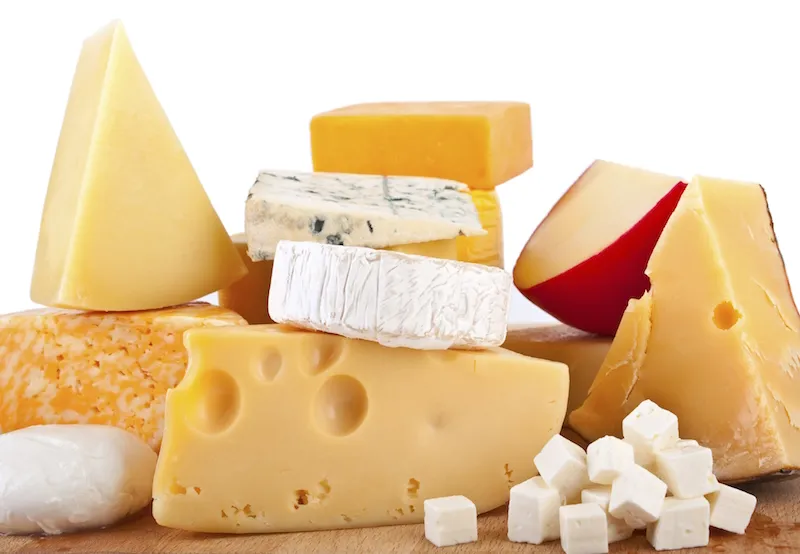{'en': 'Eating cheese is possible?', 'es': 'Comer queso ¿es posible?'} Image {'en': 'Eating cheese is possible?', 'es': 'Comer queso ¿es posible?'} Image
