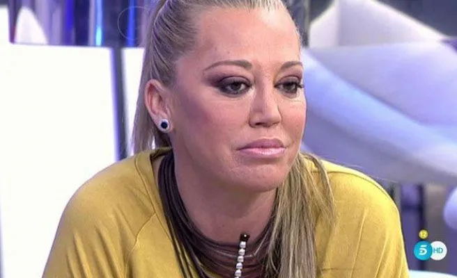 {'en': 'Belén Esteban and Diabetes ... No comments ...', 'es': 'Belén Esteban y la diabetes... sin comentarios...'} Image {'en': 'Belén Esteban and Diabetes ... No comments ...', 'es': 'Belén Esteban y la diabetes... sin comentarios...'} Image