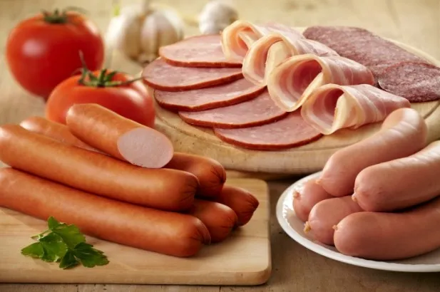 {'en': 'They relate the consumption of red meat and processed with an increased risk of type 2 diabetes', 'es': 'Relacionan el consumo de carne roja y procesada con un mayor riesgo de sufrir diabetes de tipo 2'} Image {'en': 'They relate the consumption of red meat and processed with an increased risk of type 2 diabetes', 'es': 'Relacionan el consumo de carne roja y procesada con un mayor riesgo de sufrir diabetes de tipo 2'} Image