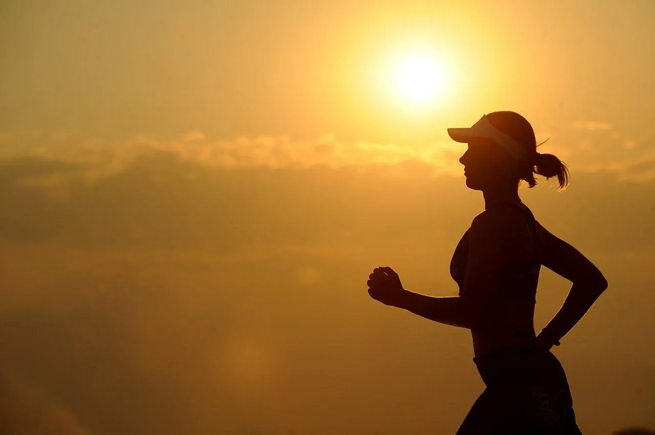 {'en': 'What time are you exercising?A study reveals that the afternoon may be the best time to regulate glucose', 'es': '¿A qué hora haces ejercicio? Un estudio revela que la tarde puede ser el mejor momento para regular la glucosa'} Image