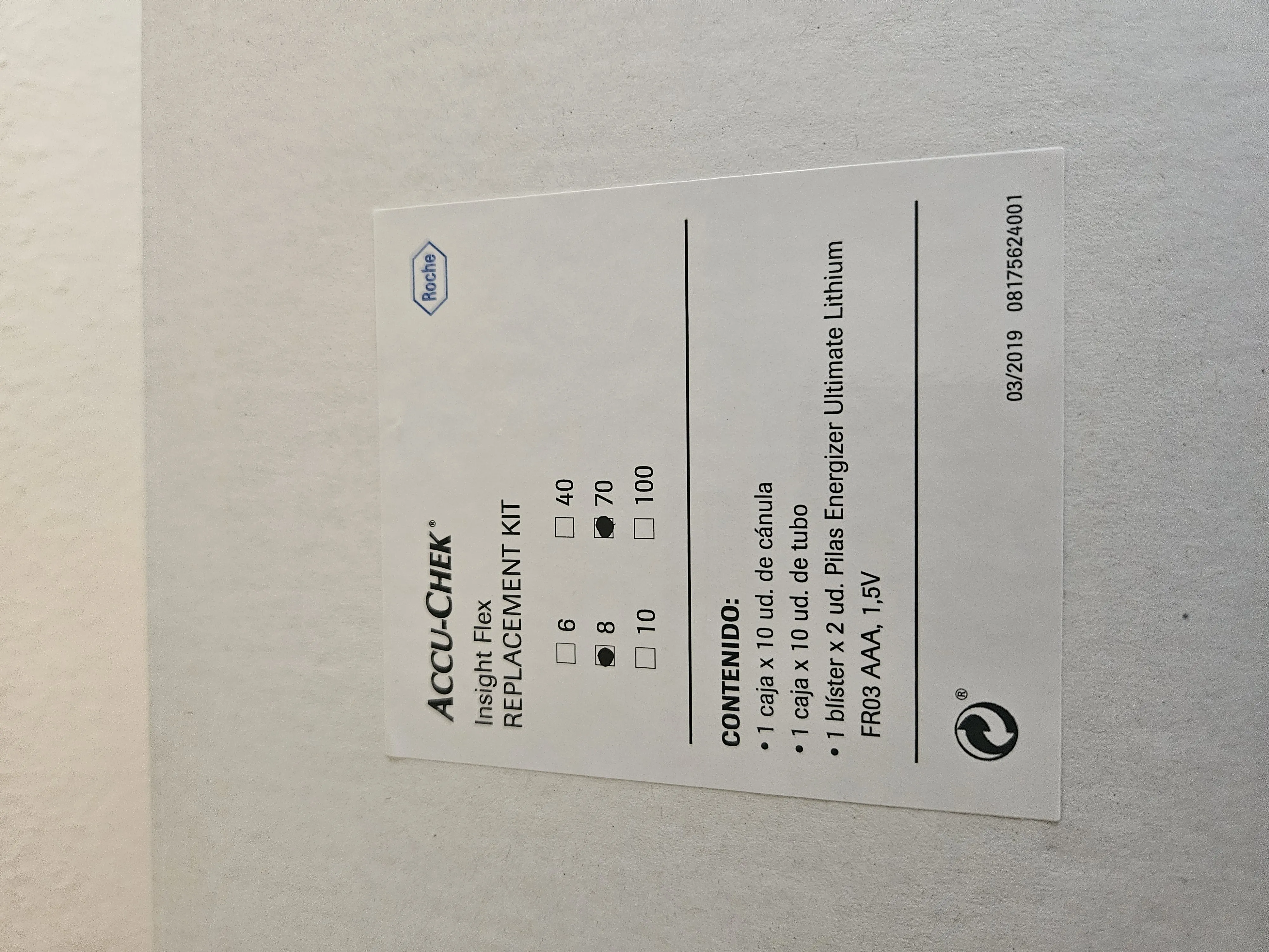 {'en': 'FOR SALE ROCHE ACCU-CHEK FUNGIBLE MATERIAL', 'es': 'Vendo Roche Accu-check material fungible'} Image