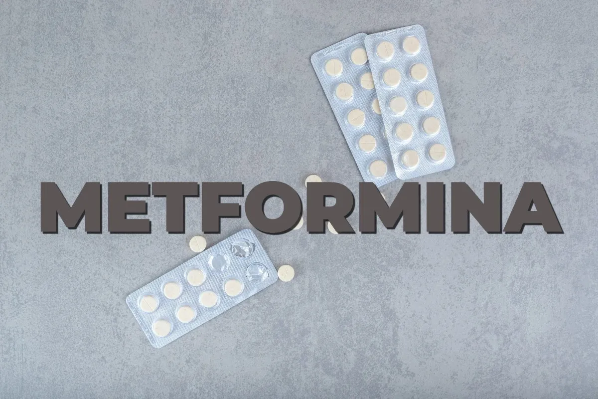 {'en': 'How does metformin act in the brain?', 'es': '¿Cómo actúa la metformina en el cerebro?'} Image