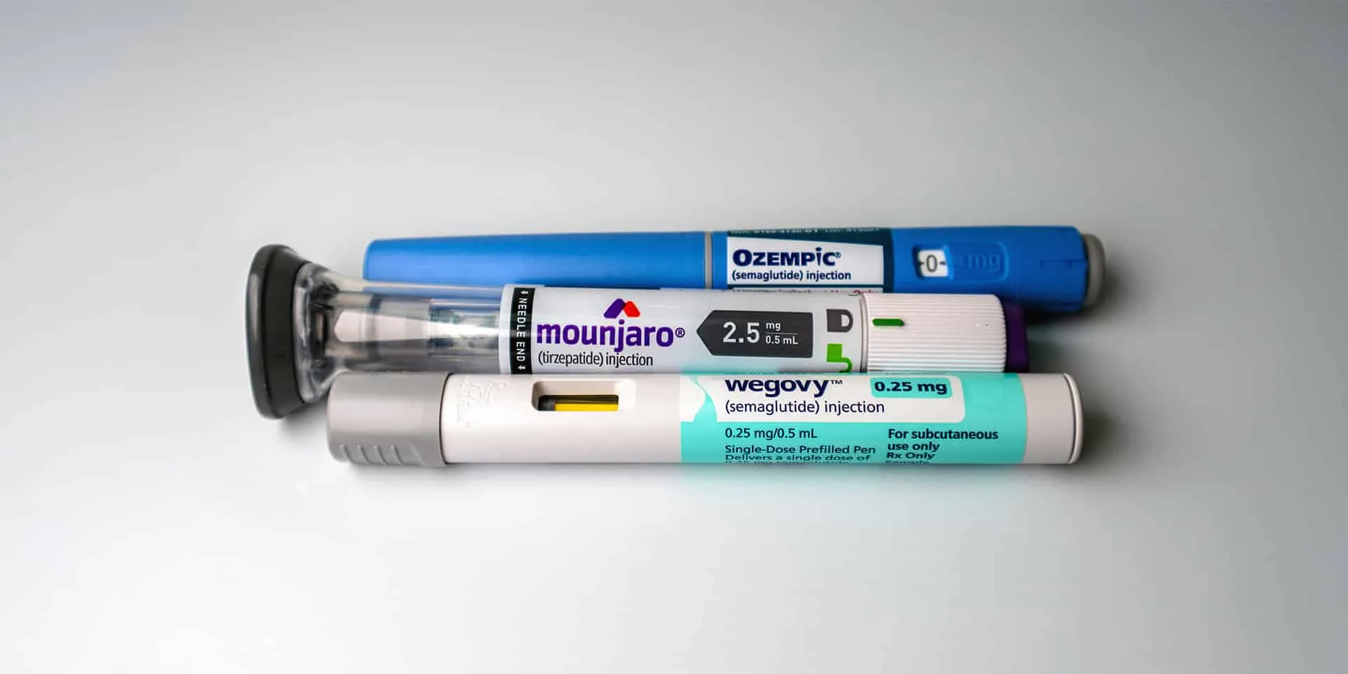 {'en': '“Rebound effect” with new drugs for obesity and diabetes?(Ozempic, Wegovy, Mounjaro)', 'es': '¿“Efecto rebote” con los nuevos fármacos para obesidad y diabetes? (Ozempic, Wegovy, Mounjaro)'} Image