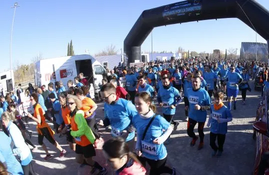 {'en': 'Zaragoza goes out for diabetes', 'es': 'Zaragoza sale a correr por la diabetes'} Image {'en': 'Zaragoza goes out for diabetes', 'es': 'Zaragoza sale a correr por la diabetes'} Image