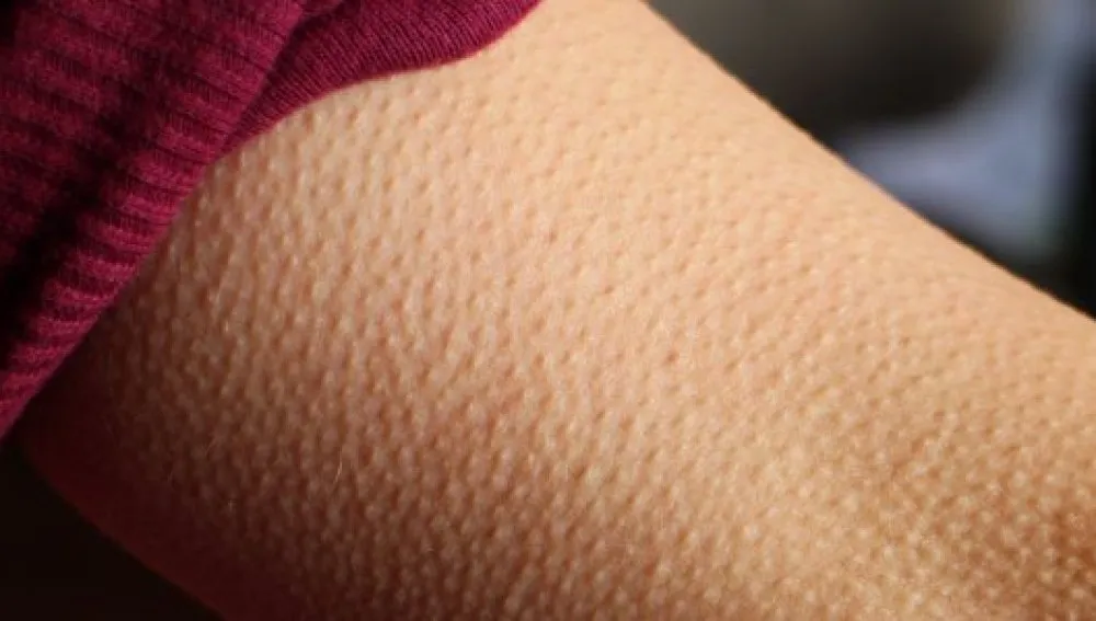 {'en': 'Measure cutaneous fluorescence to predict diabetes', 'es': 'Medir la fluorescencia cutánea para predecir diabetes'} Image {'en': 'Measure cutaneous fluorescence to predict diabetes', 'es': 'Medir la fluorescencia cutánea para predecir diabetes'} Image