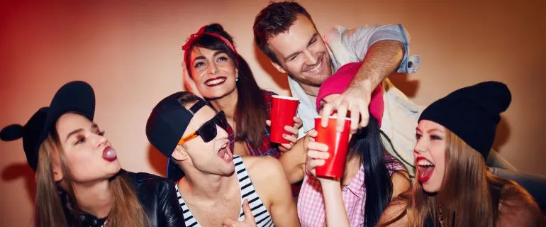 {'en': 'Poor diet and scarce exercise, keys to suffering diabetes in adolescence', 'es': 'Mala alimentación y escaso ejercicio, claves para sufrir diabetes en la adolescencia'} Image {'en': 'Poor diet and scarce exercise, keys to suffering diabetes in adolescence', 'es': 'Mala alimentación y escaso ejercicio, claves para sufrir diabetes en la adolescencia'} Image