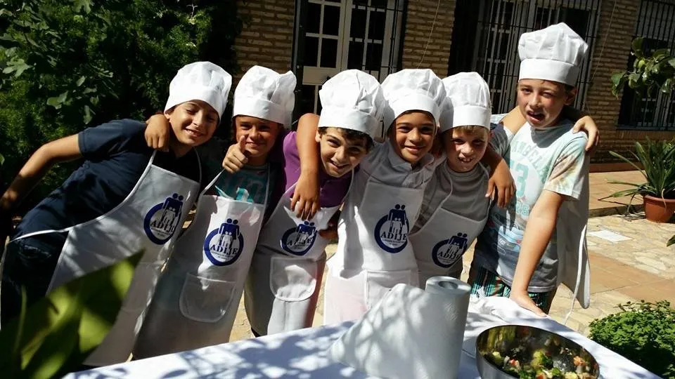 {'en': 'Adije continues with the research and development of diabetes', 'es': 'ADIJE continúa con la investigación y desarrollo de la diabetes'} Image {'en': 'Adije continues with the research and development of diabetes', 'es': 'ADIJE continúa con la investigación y desarrollo de la diabetes'} Image