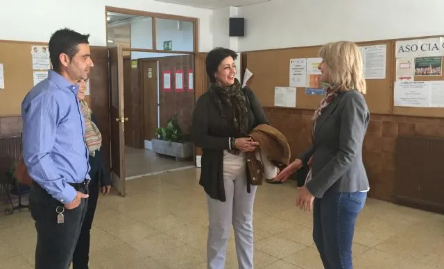 {'en': 'Attention to students with diabetes (Murcia)', 'es': 'Atención a los alumnos con diabetes (Murcia)'} Image {'en': 'Attention to students with diabetes (Murcia)', 'es': 'Atención a los alumnos con diabetes (Murcia)'} Image