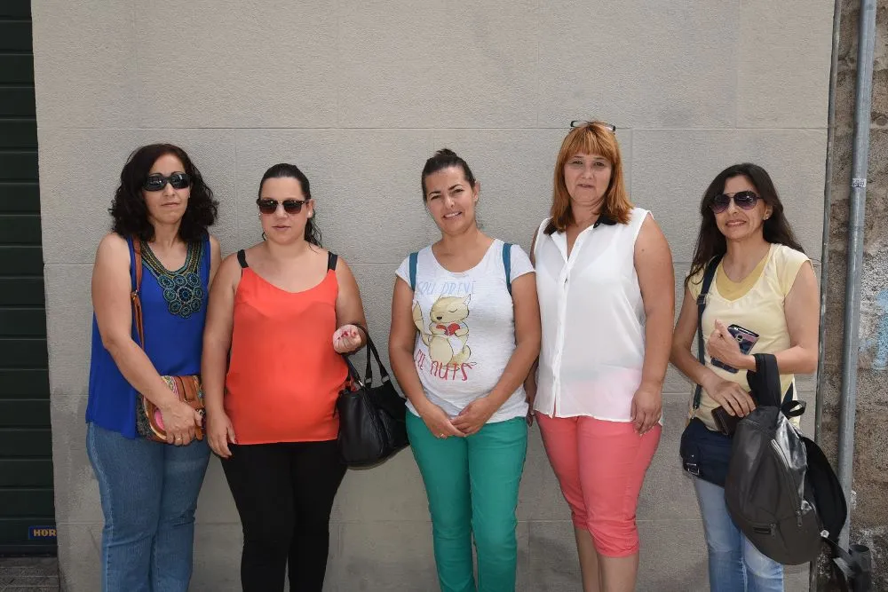 {'en': 'Mothers denounce that they do not have 5 needles for diabetic children (Tenerife)', 'es': 'Madres denuncian que no tienen agujas del 5 para niños diabéticos (Tenerife)'} Image {'en': 'Mothers denounce that they do not have 5 needles for diabetic children (Tenerife)', 'es': 'Madres denuncian que no tienen agujas del 5 para niños diabéticos (Tenerife)'} Image